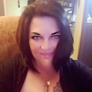 Meet your Posher, Valerie